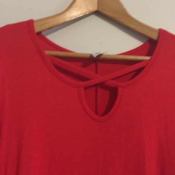 Dress - Picture 2 of 8